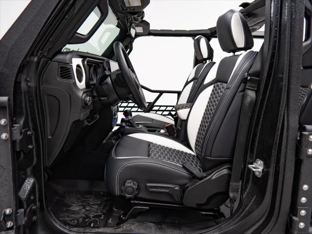 2026 Jeep JT Gladiator - Image 25 of 31