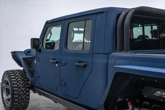 2026 Jeep JT Gladiator - Image 13 of 31
