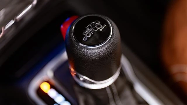 2026 Jeep JT Gladiator - Image 22 of 31