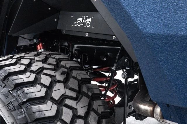 2026 Jeep JT Gladiator - Image 14 of 31
