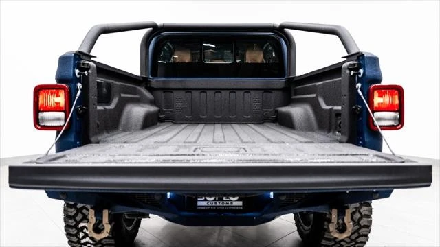 2026 Jeep JT Gladiator - Image 10 of 31