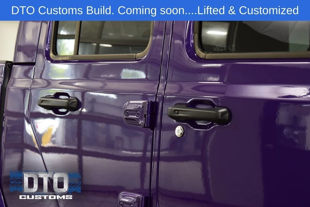 2026 Jeep JT Gladiator - Image 22 of 31