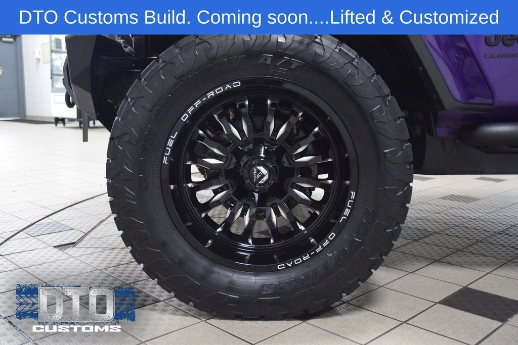 2026 Jeep JT Gladiator - Image 29 of 31