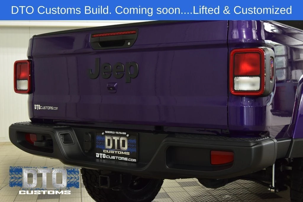 2026 Jeep JT Gladiator - Image 26 of 31