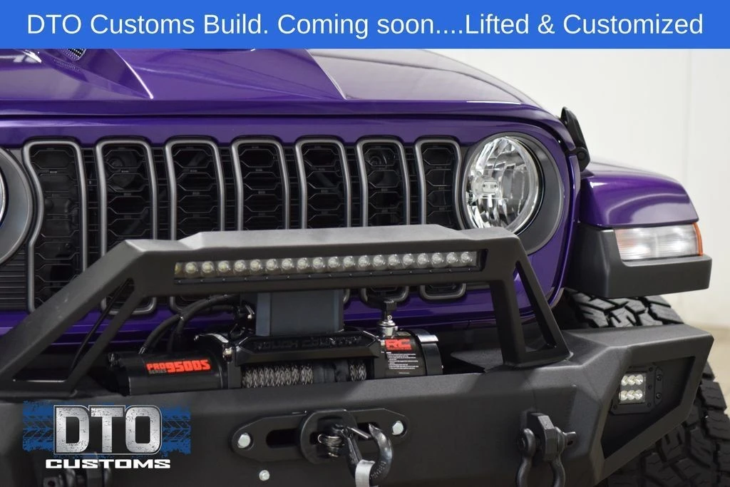 2026 Jeep JT Gladiator - Image 10 of 31