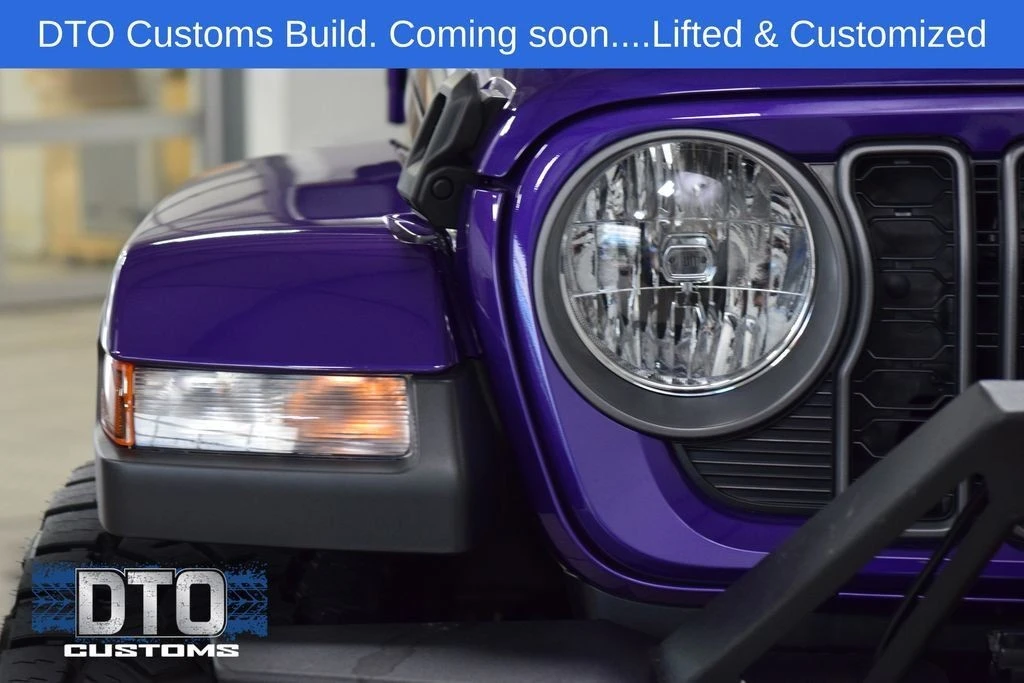 2026 Jeep JT Gladiator - Image 11 of 31
