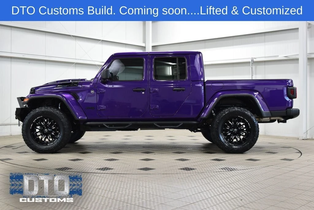2026 Jeep JT Gladiator - Image 3 of 31