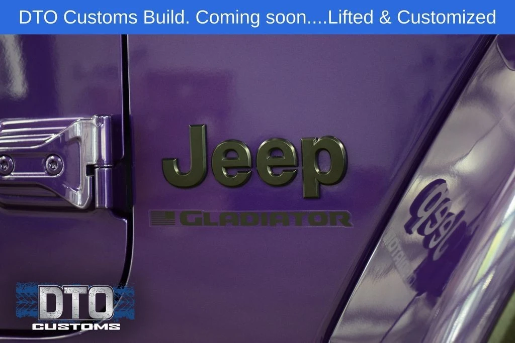 2026 Jeep JT Gladiator - Image 18 of 31