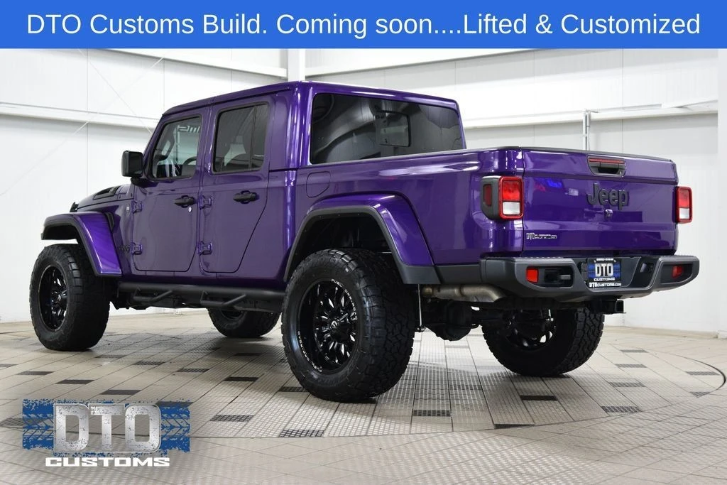 2026 Jeep JT Gladiator - Image 5 of 31