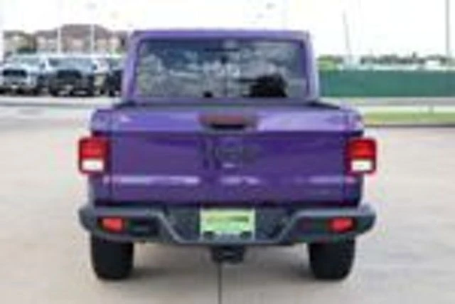 2026 Jeep JT Gladiator - Image 3 of 25