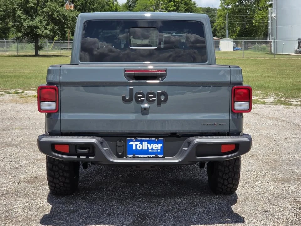 2026 Jeep JT Gladiator - Image 5 of 20