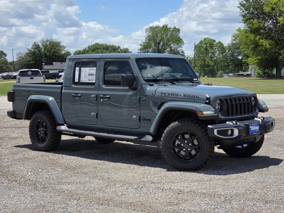 2026 Jeep JT Gladiator - Image 2 of 20
