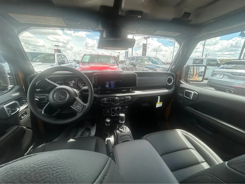 2026 Jeep JT Gladiator - Image 8 of 9