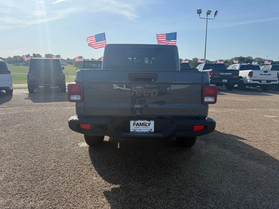 2026 Jeep JT Gladiator - Image 6 of 12