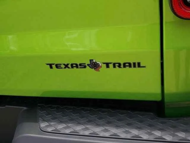 2026 Jeep JT Gladiator - Image 3 of 13