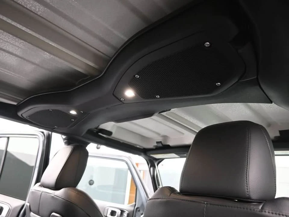 2026 Jeep JT Gladiator - Image 9 of 12