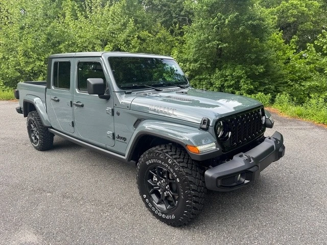 2026 Jeep JT Gladiator - Image 5 of 30