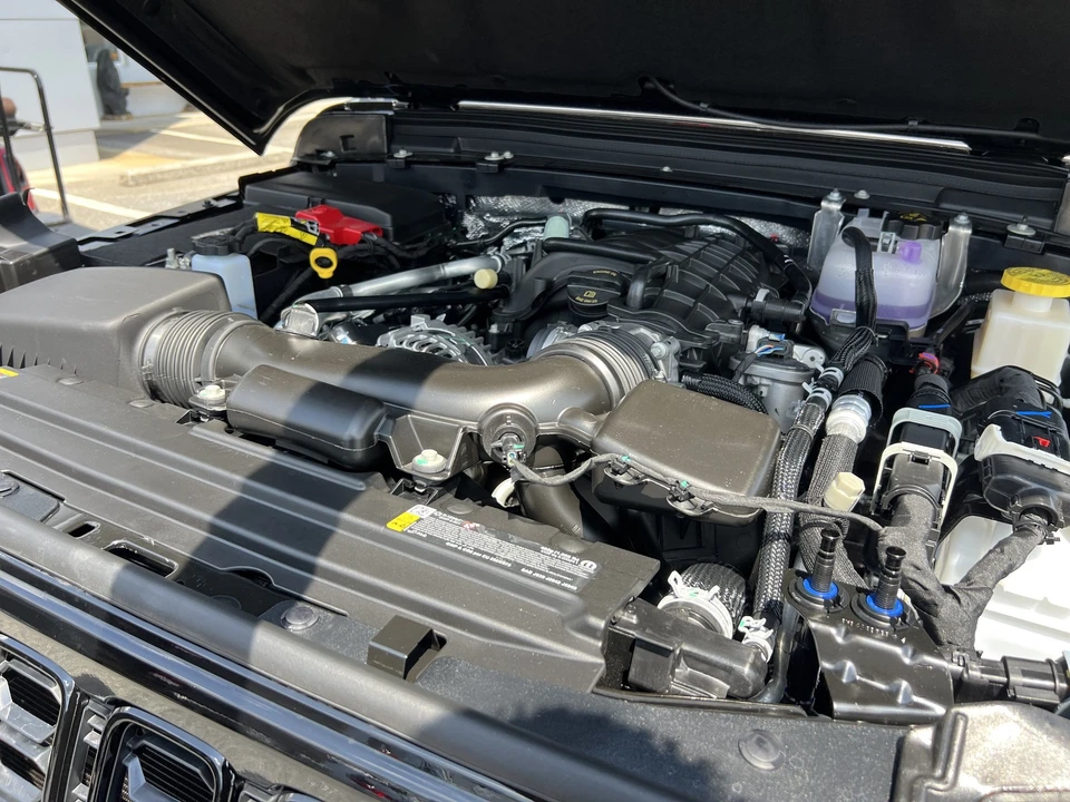 2026 Jeep JT Gladiator - Image 25 of 25