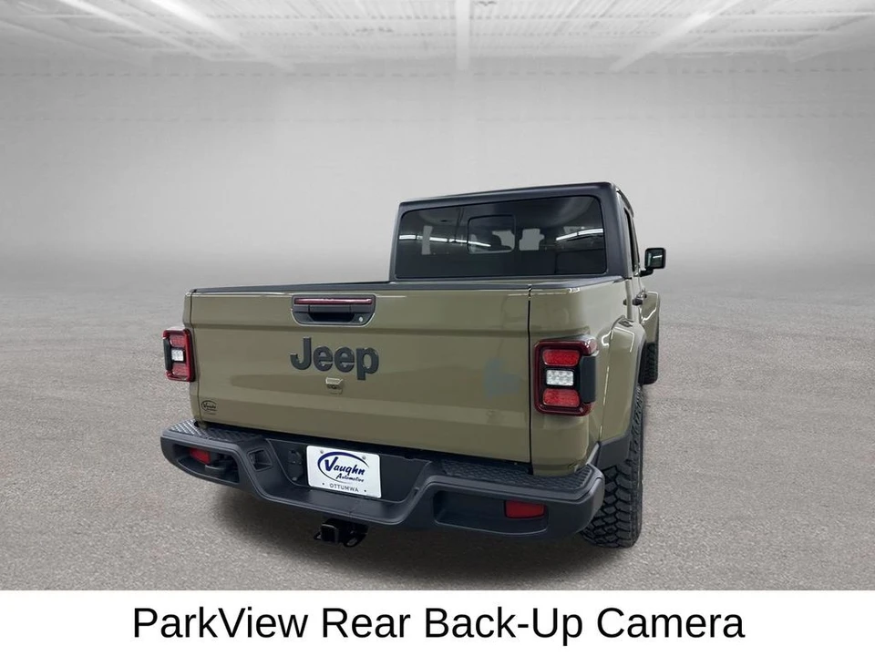 2026 Jeep JT Gladiator - Image 10 of 12
