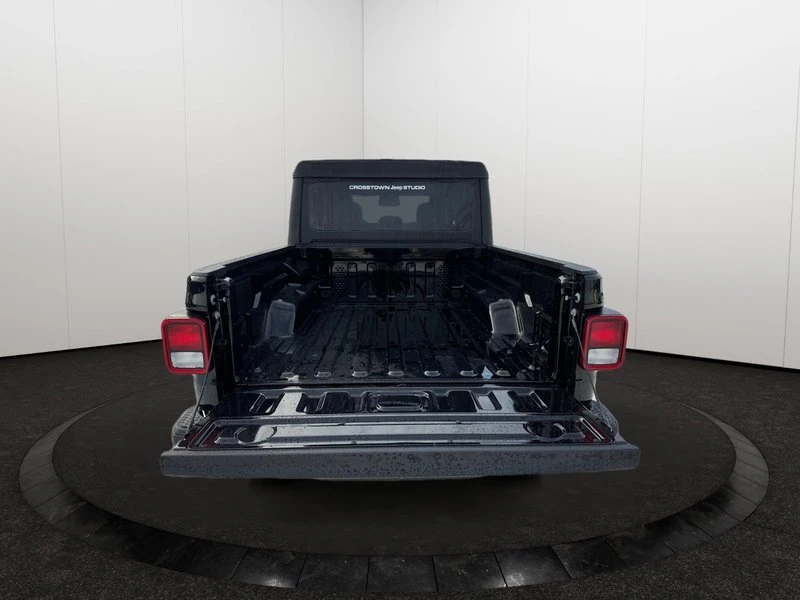2026 Jeep JT Gladiator - Image 18 of 20