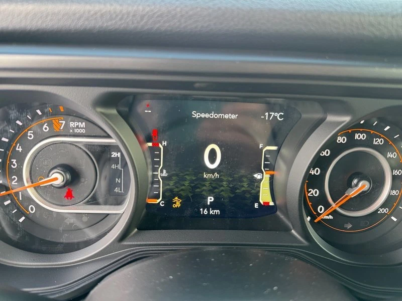 2026 Jeep JT Gladiator - Image 12 of 20