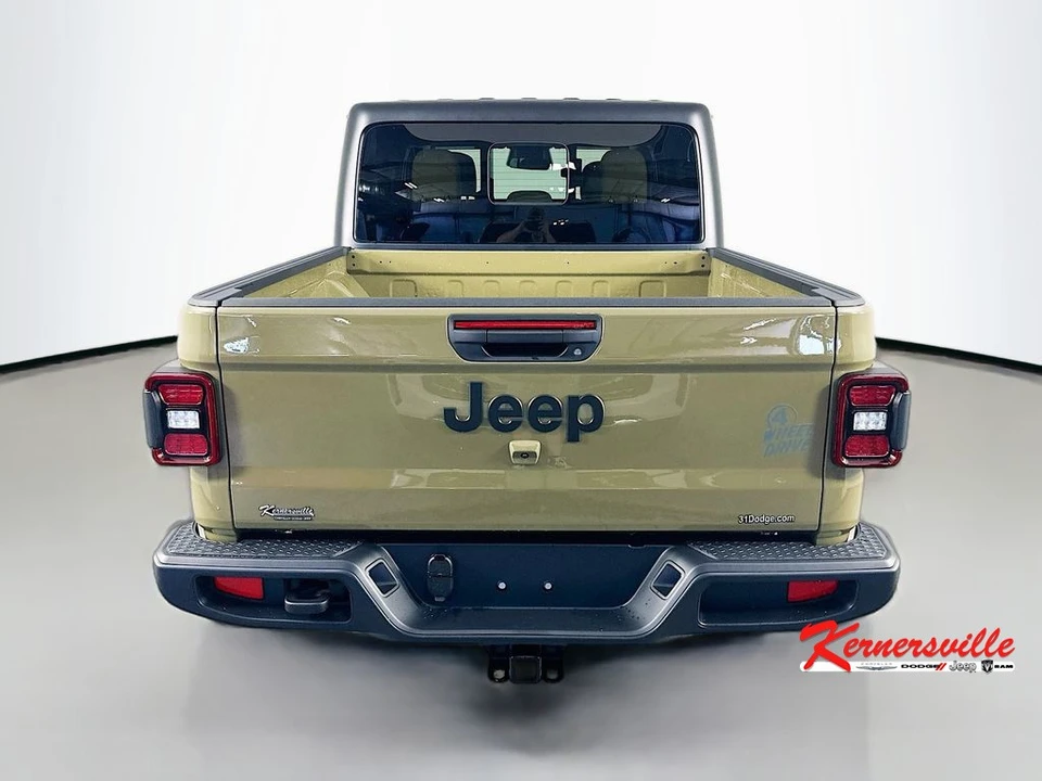 2026 Jeep JT Gladiator - Image 6 of 21