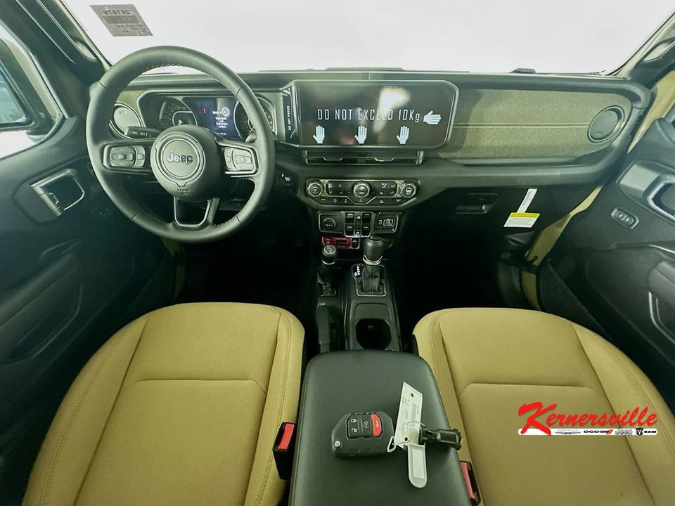2026 Jeep JT Gladiator - Image 9 of 21