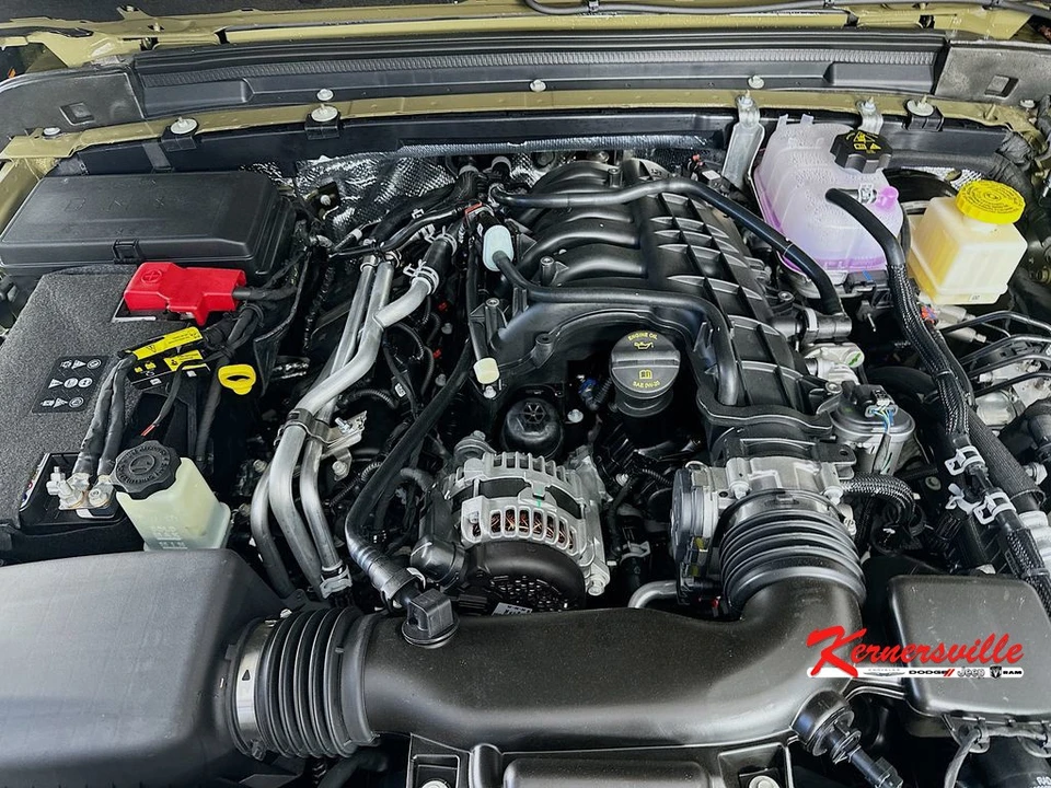 2026 Jeep JT Gladiator - Image 18 of 21