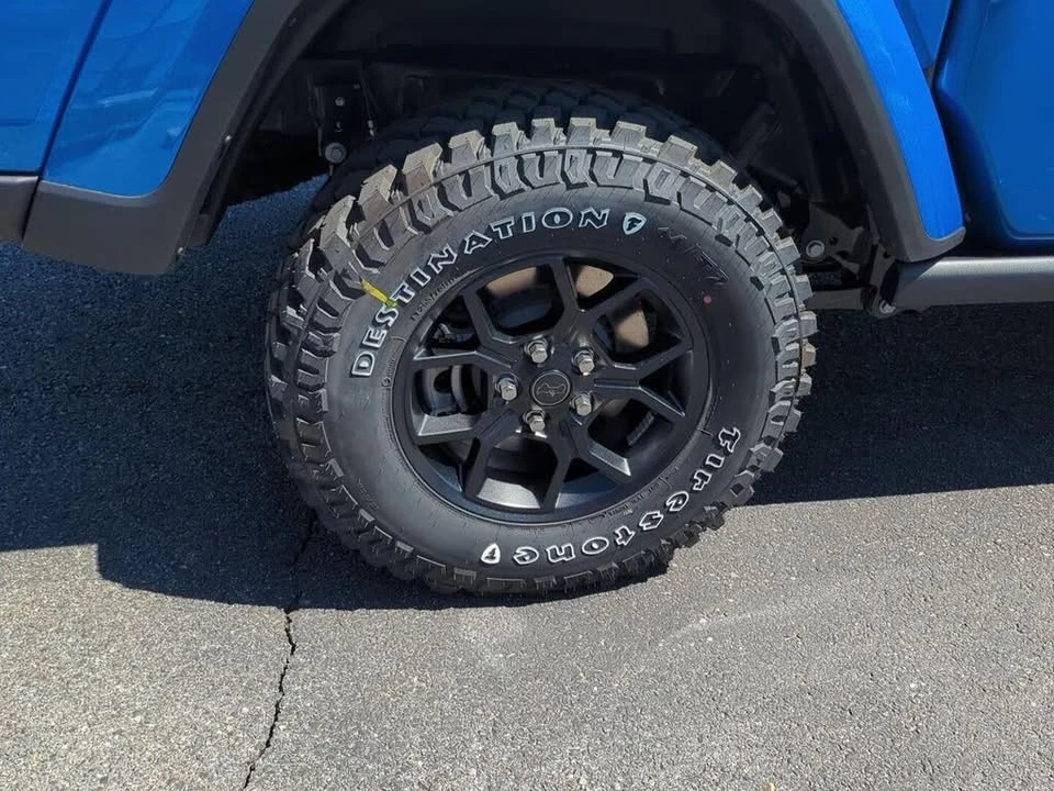 2026 Jeep JT Gladiator - Image 7 of 20