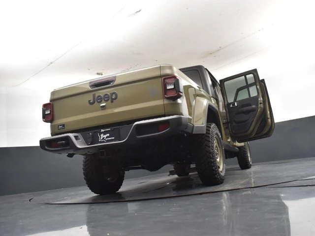 2026 Jeep JT Gladiator - Image 3 of 5