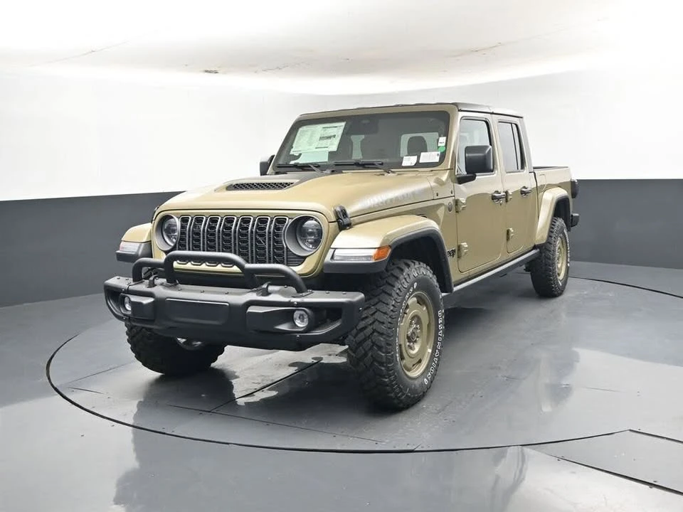 2026 Jeep JT Gladiator - Image 12 of 20