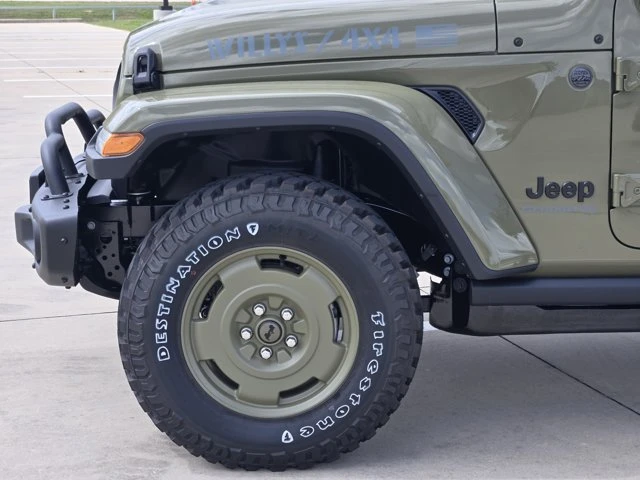 2026 Jeep JT Gladiator - Image 2 of 18