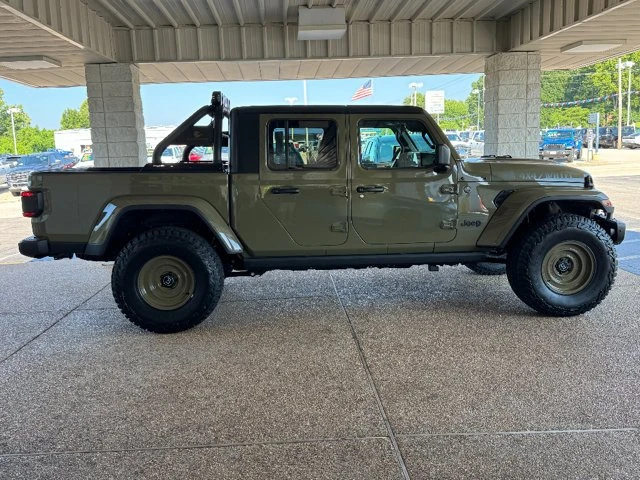 2026 Jeep JT Gladiator - Image 2 of 20