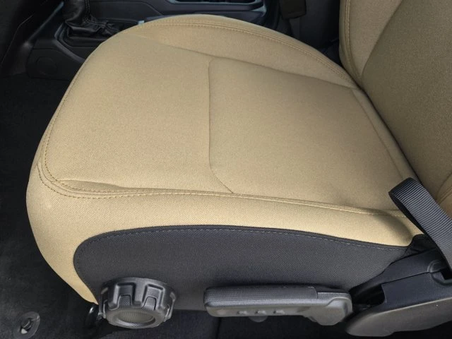 2026 Jeep JT Gladiator - Image 16 of 20