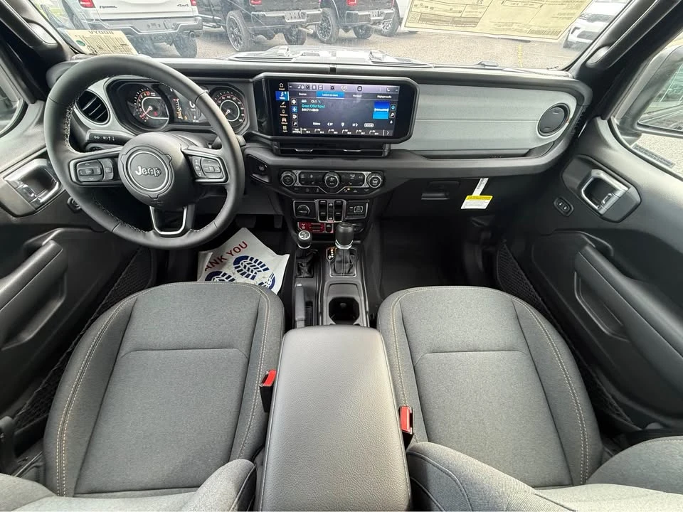 2026 Jeep JT Gladiator - Image 11 of 19