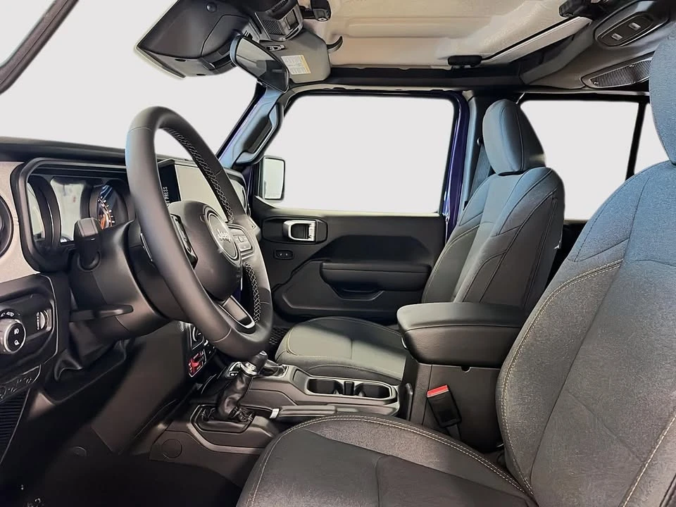 2026 Jeep JT Gladiator - Image 11 of 20