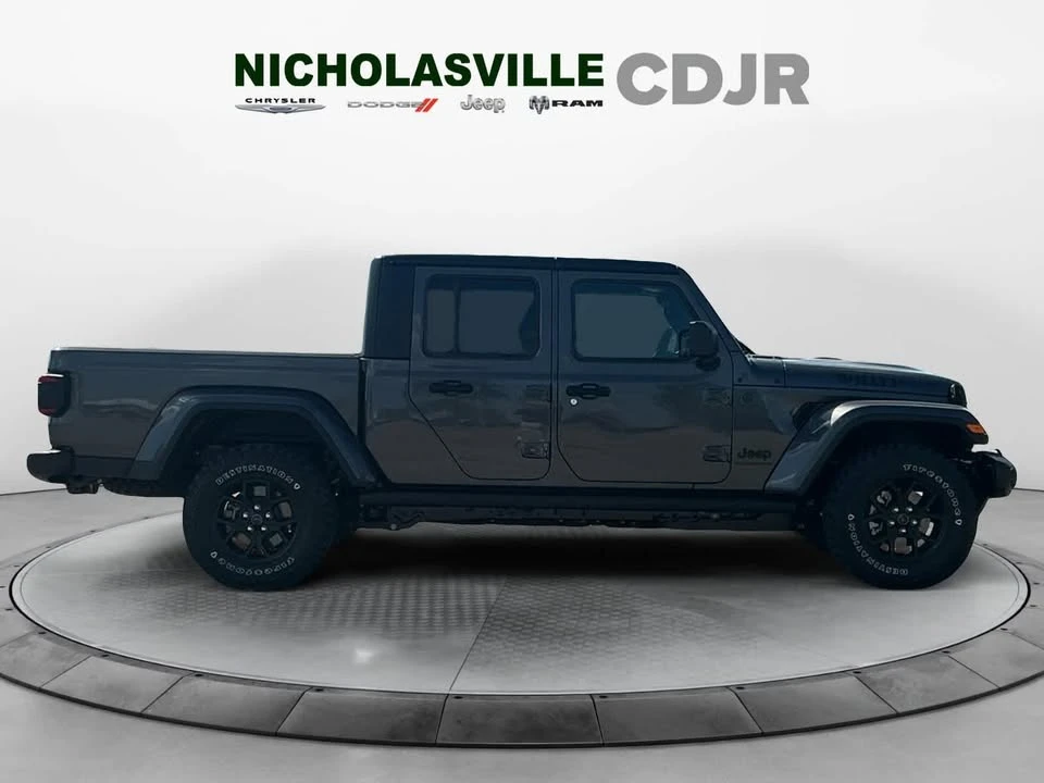 2026 Jeep JT Gladiator - Image 6 of 7