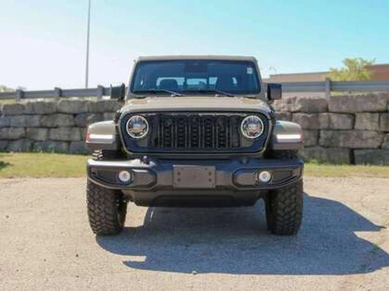 2026 Jeep JT Gladiator - Image 2 of 20