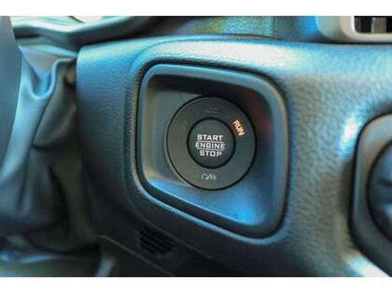 2026 Jeep JT Gladiator - Image 13 of 20