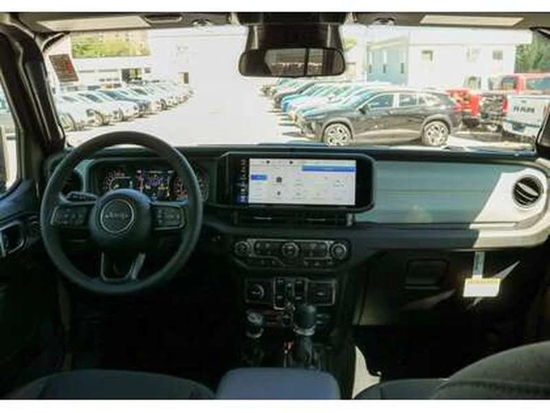 2026 Jeep JT Gladiator - Image 19 of 20