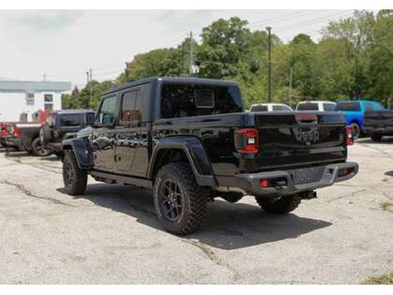 2026 Jeep JT Gladiator - Image 6 of 20