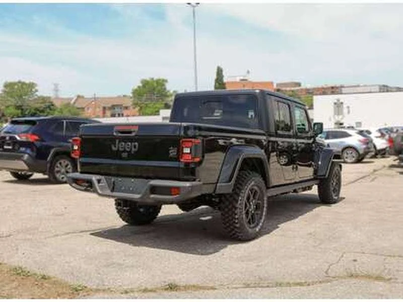 2026 Jeep JT Gladiator - Image 3 of 20
