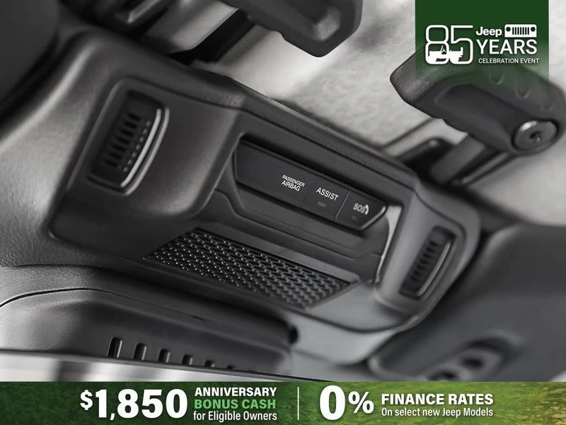 2026 Jeep JT Gladiator - Image 12 of 19