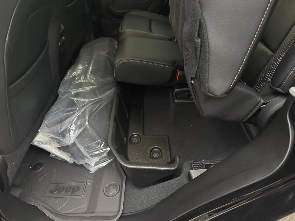 2026 Jeep JT Gladiator - Image 20 of 20