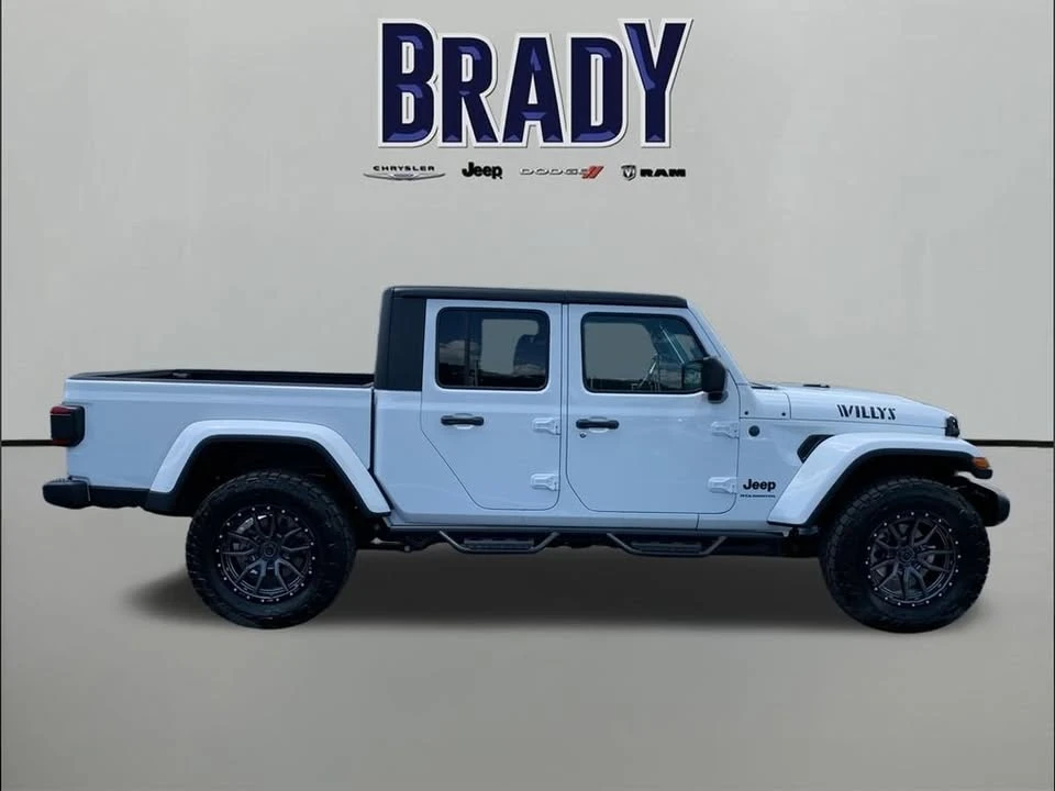 2026 Jeep JT Gladiator - Image 8 of 20