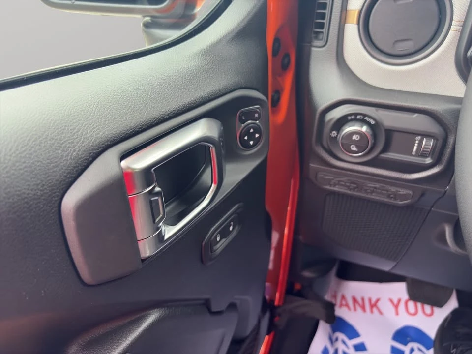 2026 Jeep JT Gladiator - Image 14 of 20
