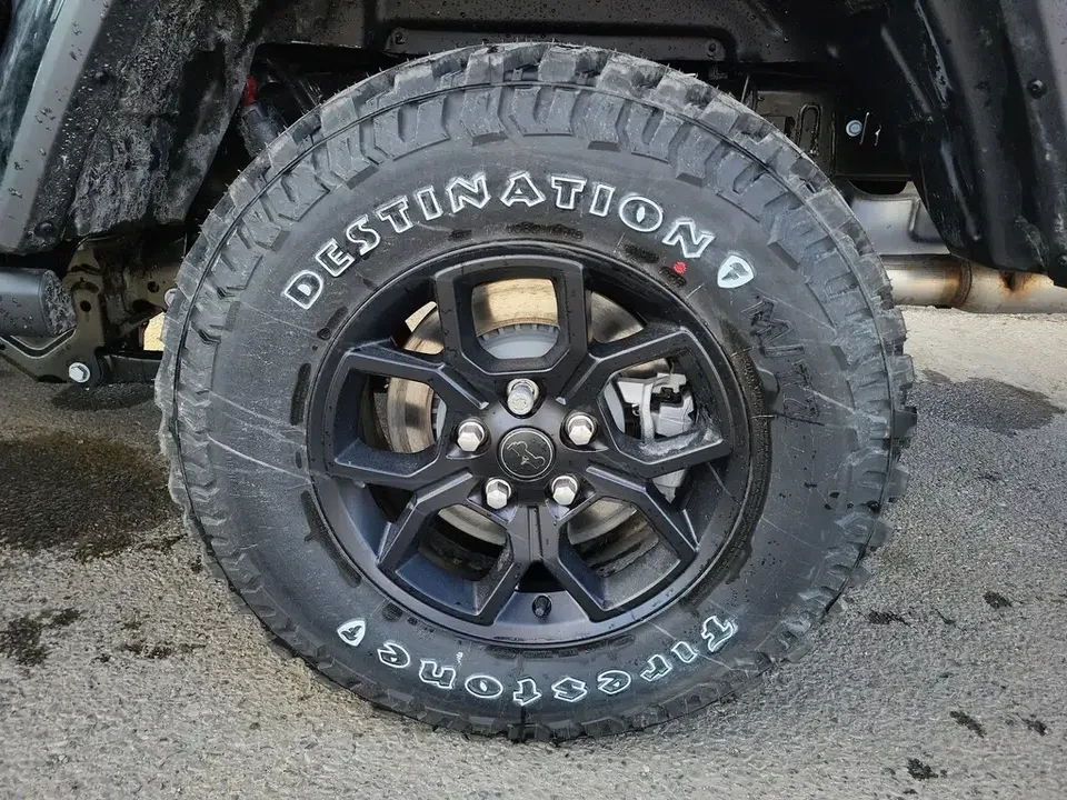 2026 Jeep JT Gladiator - Image 8 of 20
