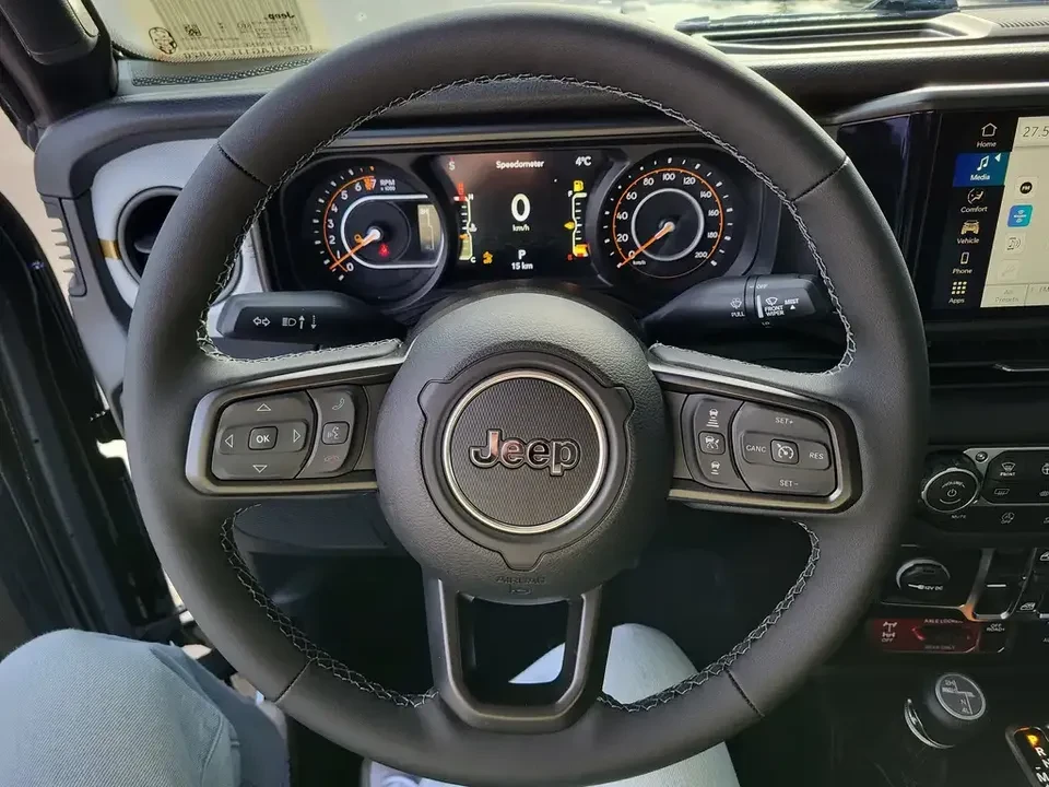 2026 Jeep JT Gladiator - Image 11 of 20