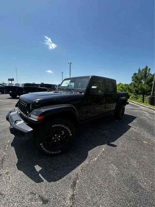 2026 Jeep JT Gladiator - Image 3 of 9