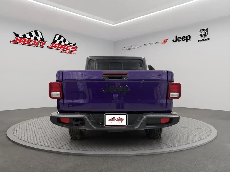 2026 Jeep JT Gladiator - Image 7 of 20